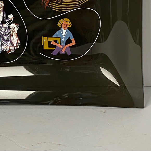 Coats And Clark STORY OF THREADS 1962 Smoky Gray Art Glass Plate Dish Tray 7”x9” - Picture 12 of 12